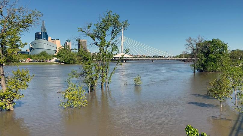High water level on the Red River in St. Boniface near the Esplanade Riel.