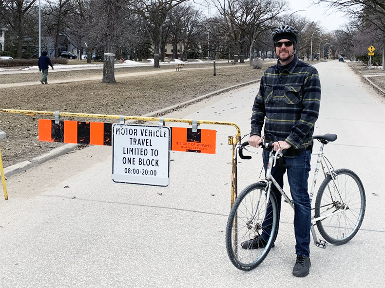 Tips for safely using the extended Sunday Bike Routes