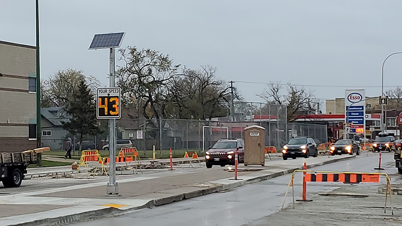 Roadside speed display