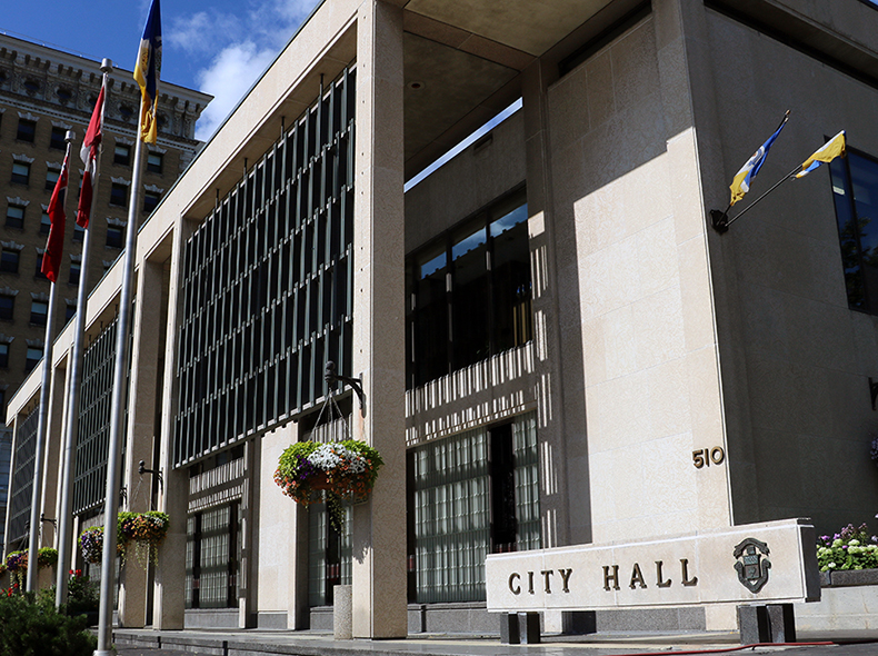 Winnipeg City Hall