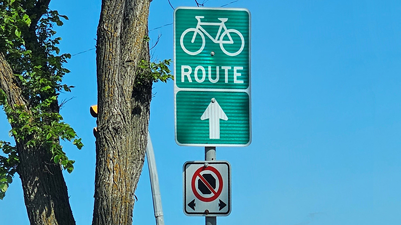 Bike route sign