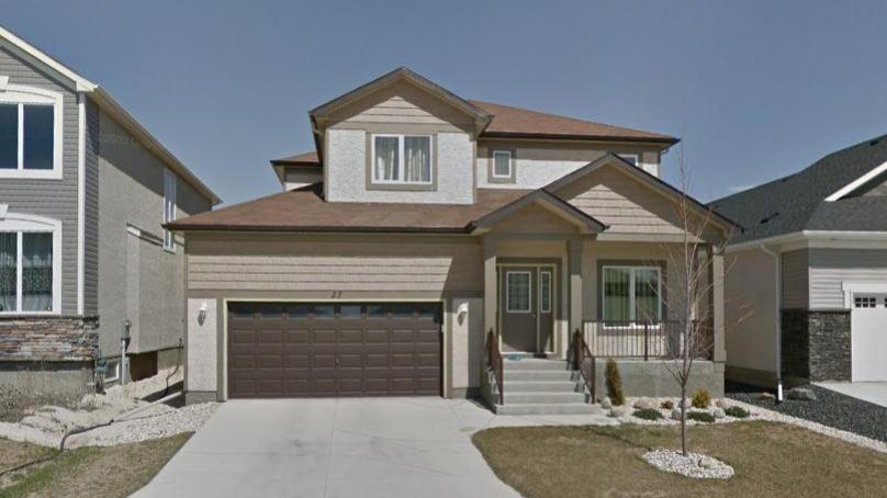 Property for sale - 27 Rose Garden Cres