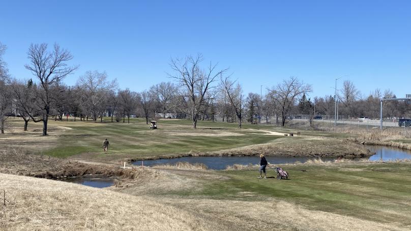 Canoe Club golf course