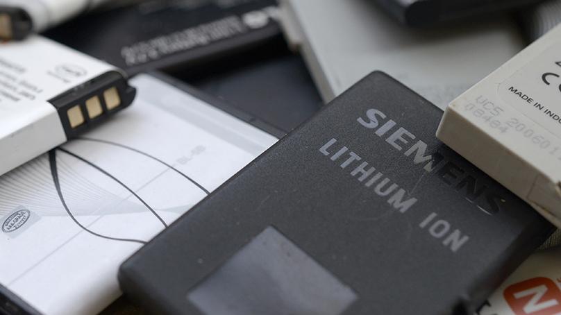 Lithium ion cellphone batteries