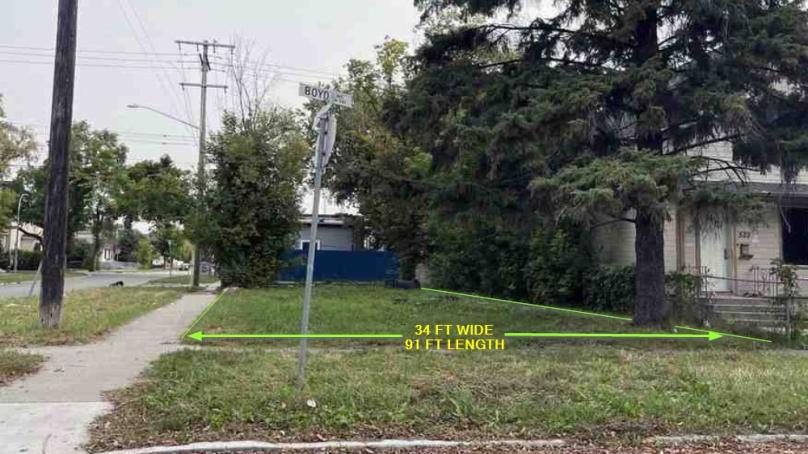 Property for sale - 529 Boyd Ave.
