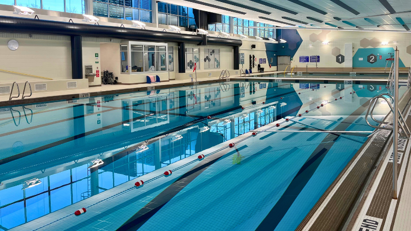 Bonivital Pool swim tanks