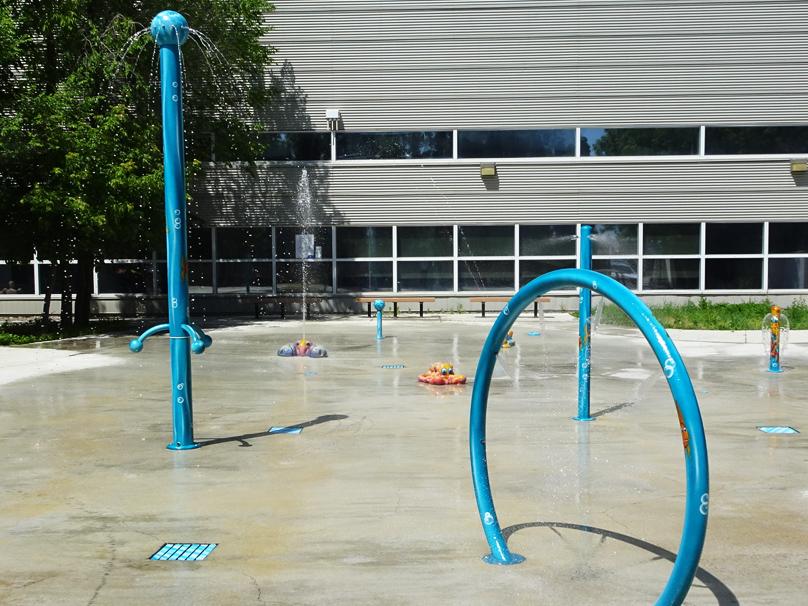 Aire de jets d’eau de la piscine Centennial de St. James–Assiniboia