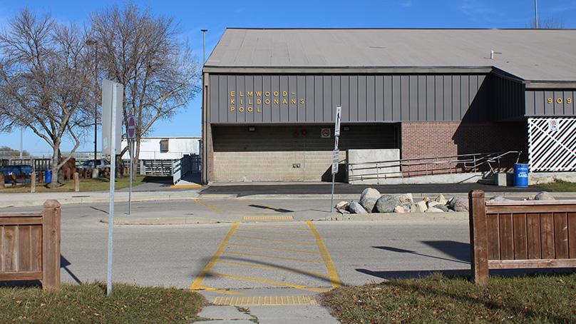 A wheelchair ramp leads up to the Elmwood Kildonans pool entrance.