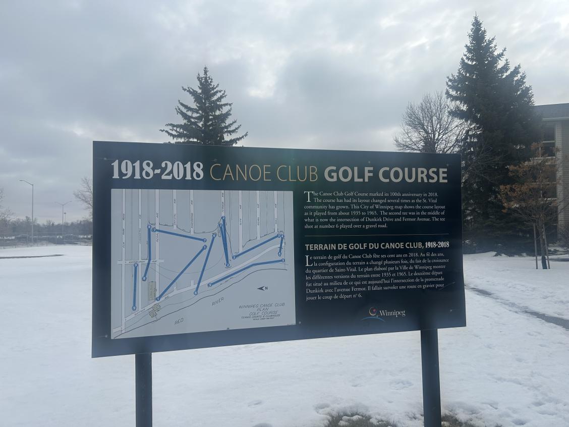 Canoe Club Golf Course sign