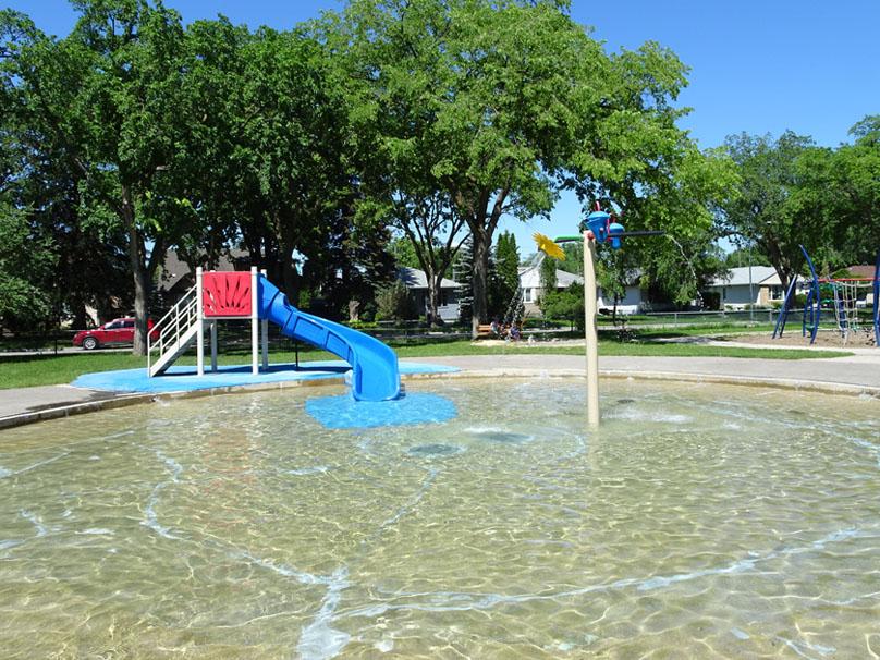 Riverview Community Centre Wading Pool 