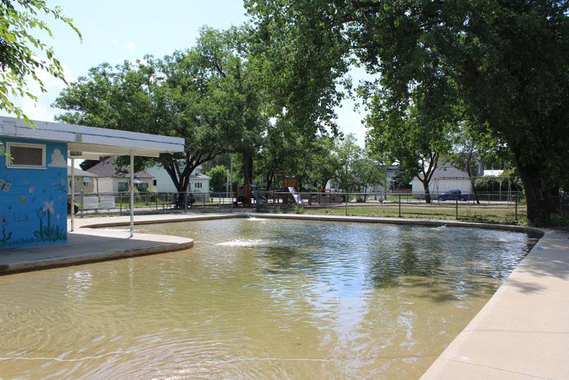 King Edward and Ness Playground Wading Pool 