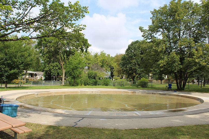 Montrose Park Wading Pool 