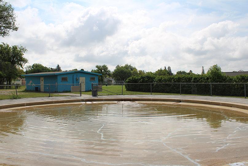 T.R. Hodgson Park Wading Pool 