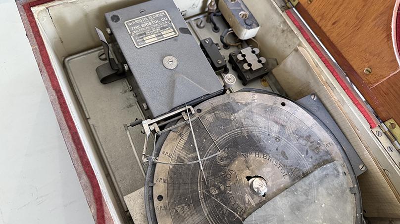 A Bristol Company milli-voltmeter in a wooden box was found.